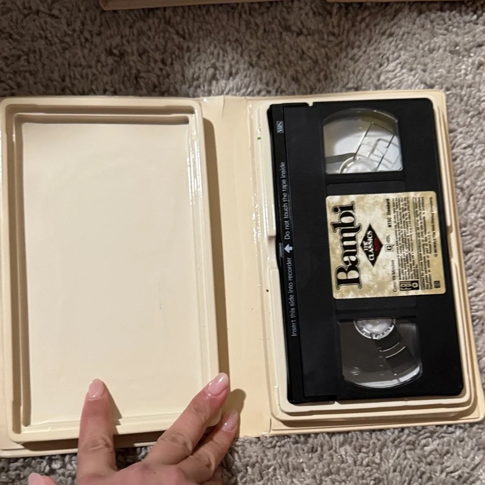 Walt Disney's Classic Bambi VHS black diamond